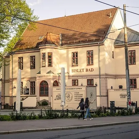 Double Bed & Sofa Bed - Modern Kitchen - Fast Wifi *