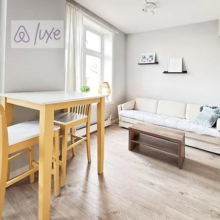 Double Bed & Sofa Bed - Modern Kitchen - Fast Wifi Apartament Oslo